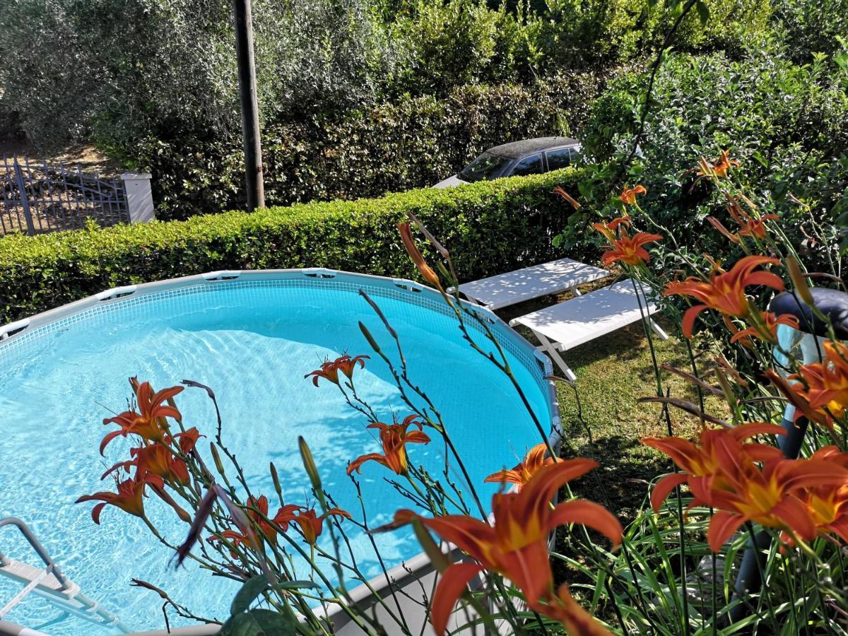 Casa Anna A Pietrasanta In Toscana Con Piscina Exterior photo